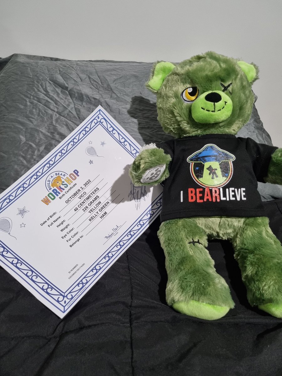 DrMRLesbian's tweet photo. got taken to build-a-bear today and got this cutie. had to name it after one of my favourite people @V_Vico_Ortiz https://t.co/OQAdD7ahkp