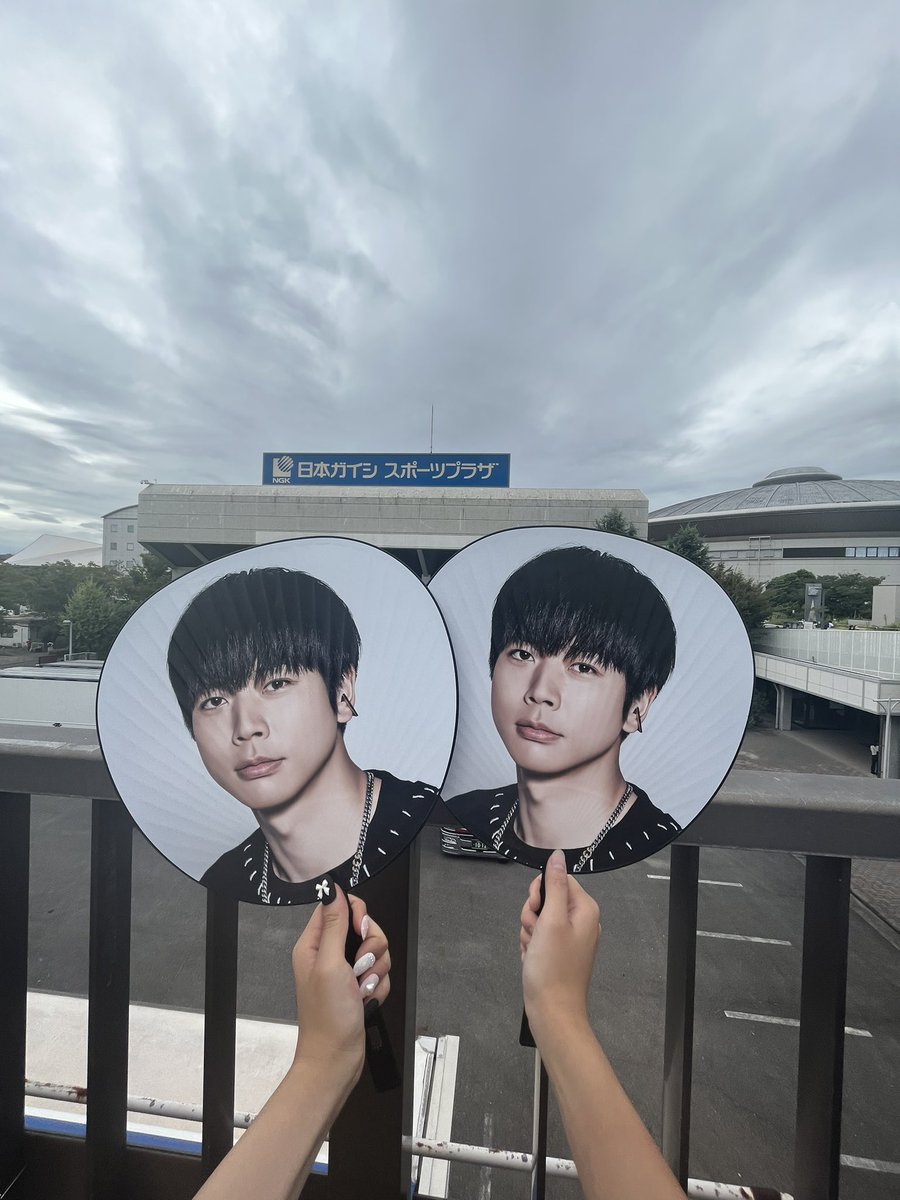 1ove7_4's tweet photo. 私的音楽終了！めーーめっちゃ楽しかったし、生きがいやったしモチベやったしNEWSかっこいいし最高やしいっぱい笑ったしもう満足😍❤️👍またいつか！いっぱい行きたいなーー幸せをありがとう✨
#NEWSLIVETOUR2022音楽 https://t.co/4MWHiH0Ehj