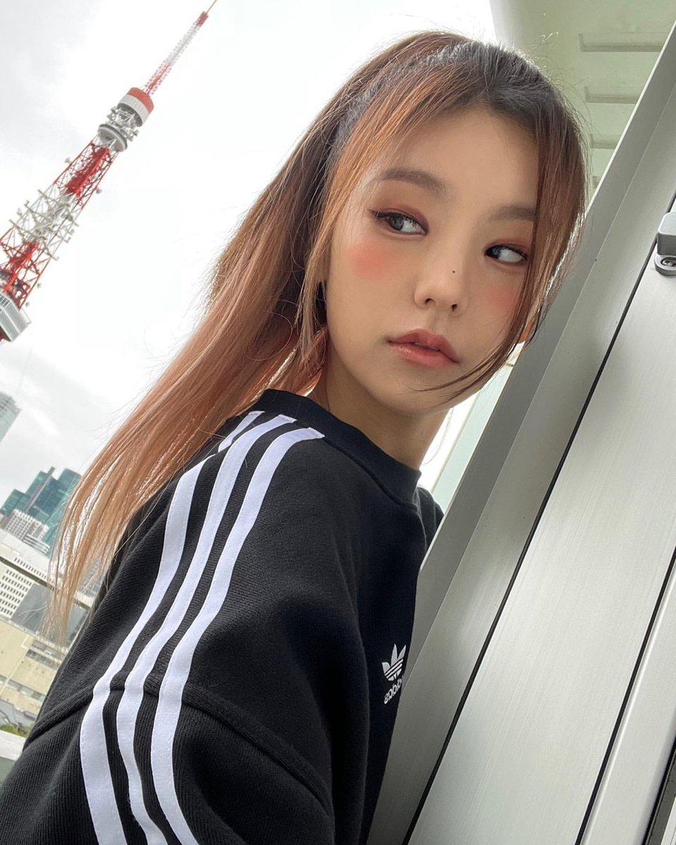 YEJI_INTL's tweet photo. [2/2] https://t.co/0ZALuP6Jsq