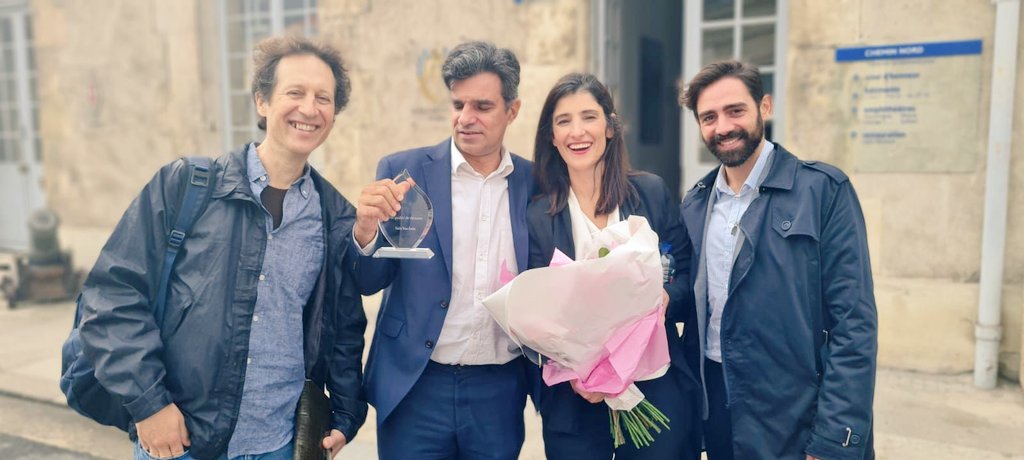 Antonio Di Meglio, MD, PhD (@dimeglio_anto) on Twitter photo Award ceremony opening the #breastcancer awareness month: huge shout-out to <a href="/ines_vazluis/">Ines Vaz Luis</a> for receiving the Prix <a href="/RubanRose/">Ruban Rose</a> Qualité de Vie 2022!
This grant will help improving experience of patients from #CANTO / @GroupeUnicancer cohort. Totally well deserved, congratulations!🏆 Award ceremony opening the #breastcancer awareness month: huge shout-out to <a href="/ines_vazluis/">Ines Vaz Luis</a> for receiving the Prix <a href="/RubanRose/">Ruban Rose</a> Qualité de Vie 2022!
This grant will help improving experience of patients from #CANTO / @GroupeUnicancer cohort. Totally well deserved, congratulations!🏆
