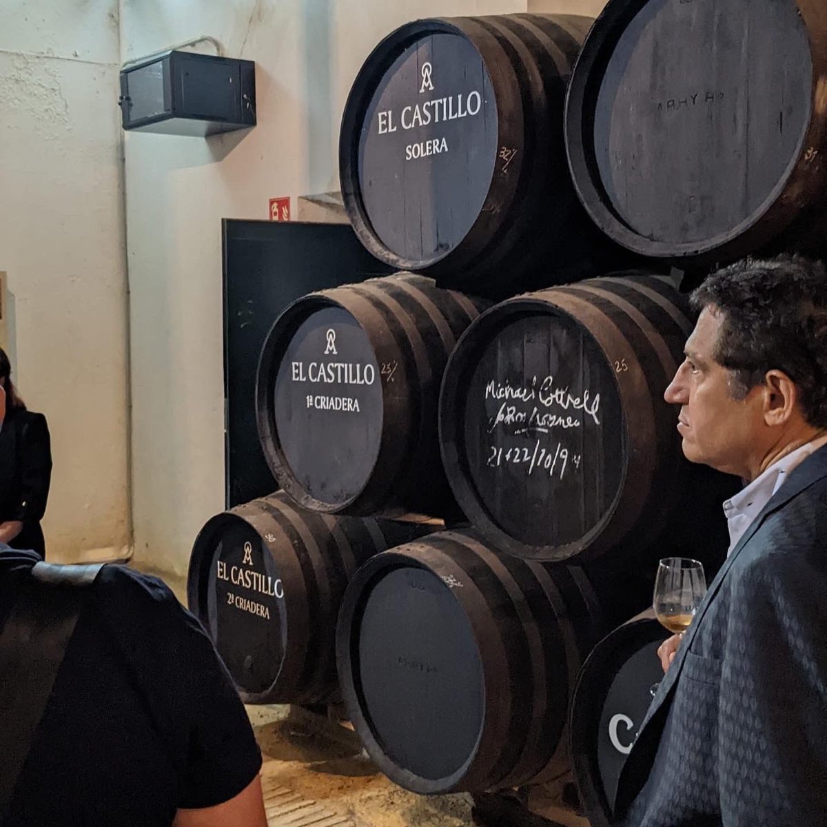 Vermut Wine Bar tweet media