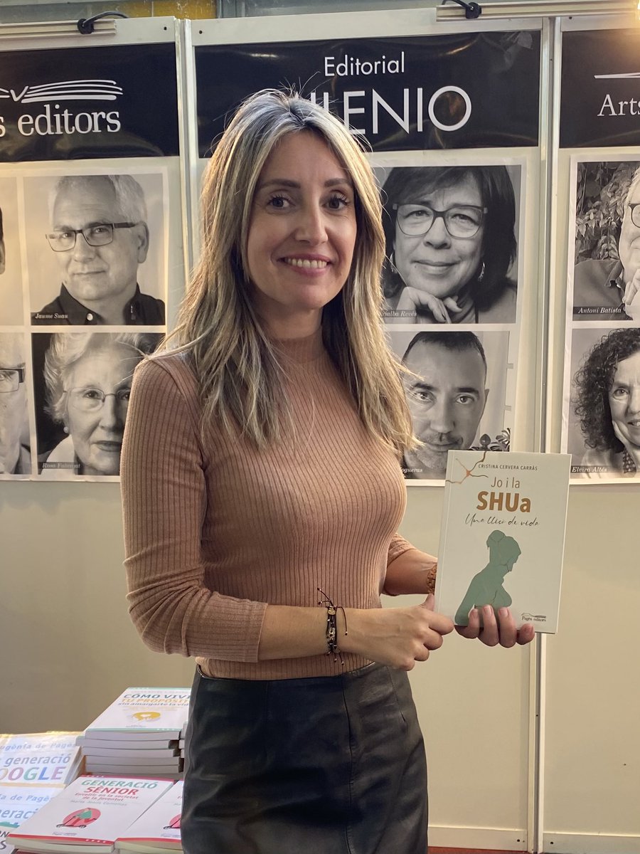 La <a href="/CerveraCarras/">Cristina Cervera Carrás</a>, autora de ‘Jo i la Shua’, avui a la Fira de Sant Miquel de Lleida.
📖 pageseditors.cat/ca/catalogsear…