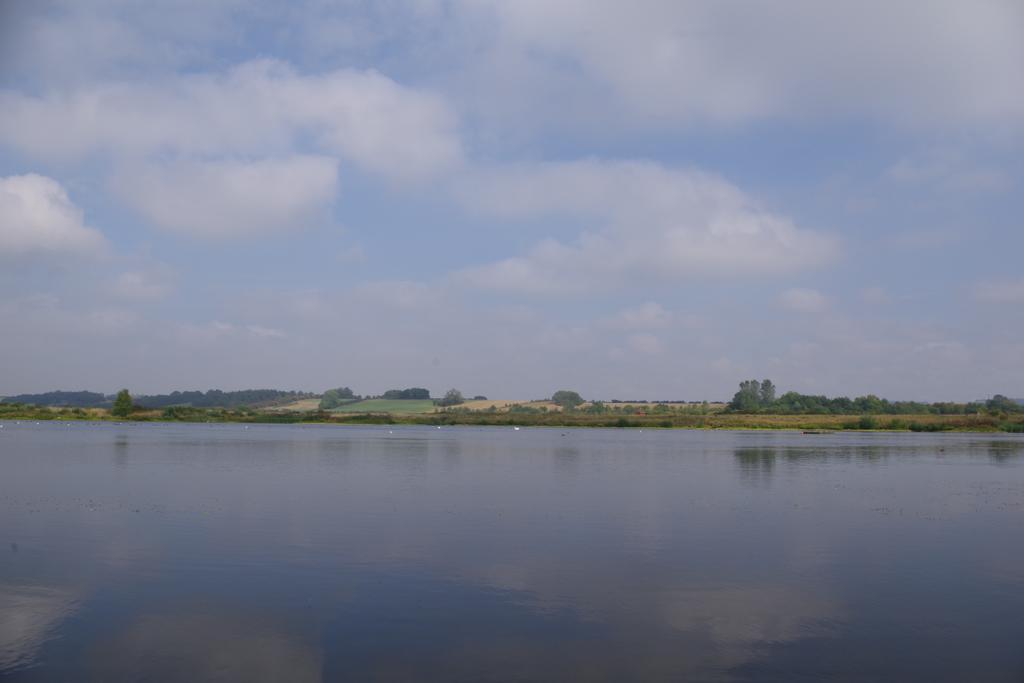 North Cave Wetlands

#SecretYorkshire #Wetlands #nature #eastyorkshire #yorkshire #birdwatching #yorkshirewolds #northcave #naturereserve #yorkshire #daysout