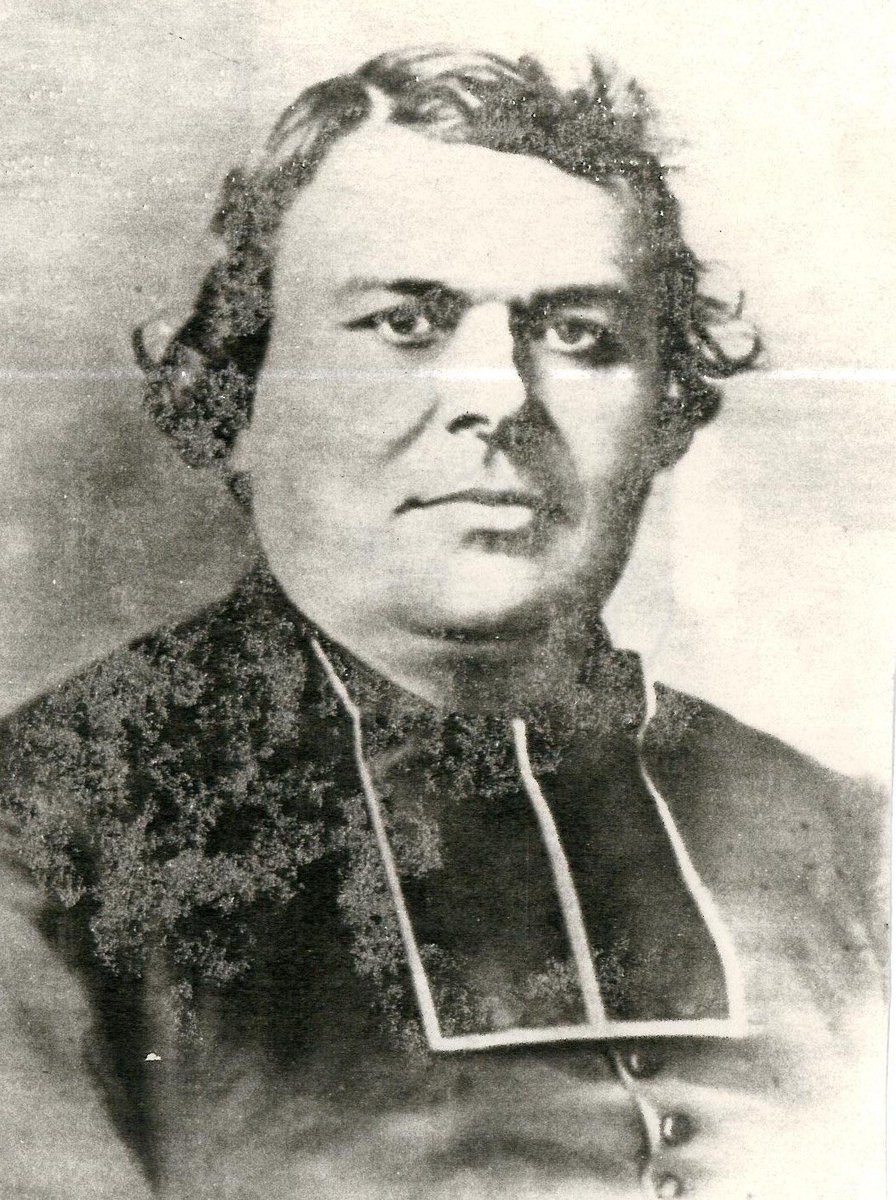 RobinVienne's tweet photo. Le 2 octobre 1872, le Pére Robin fondait l’école Saint Maurice à Vienne avec 3 élèves. 150 ans plus tard l’Institution Robin compte 3200 élèves, 200 enseignants et 80 personnels sur 4 campus.
🎂JOYEUX ANNIVERSAIRE ROBIN 🎉
@VilledeVienne @dauphinevienne @CDIsere @education_gouv https://t.co/fqitSUNhFz