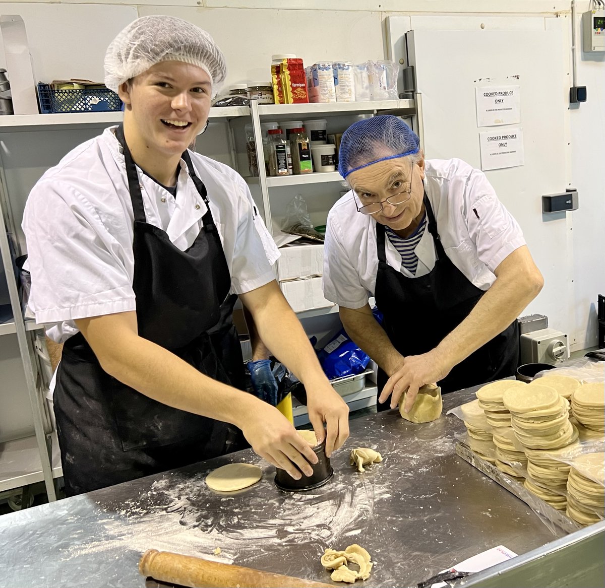 BrocklebysPies's tweet photo. It's been a busy week in the kitchen. We hope you've had a pie to ease the burden in yours!😉
Max & Paul made a large corporate order of Melton Mowbray Pork Pies to go to @StaplefordPark Hotel.
#meltonmowbrayporkpie #meltonmowbray #handmadepies #convenientfood #piedelivery https://t.co/z8yIpyhEkG