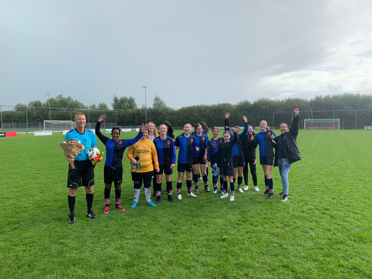 #SCHEIDSBEDANKT <a href="/KNVB/">KNVB</a> <a href="/fcHarlingen/">fc Harlingen</a>