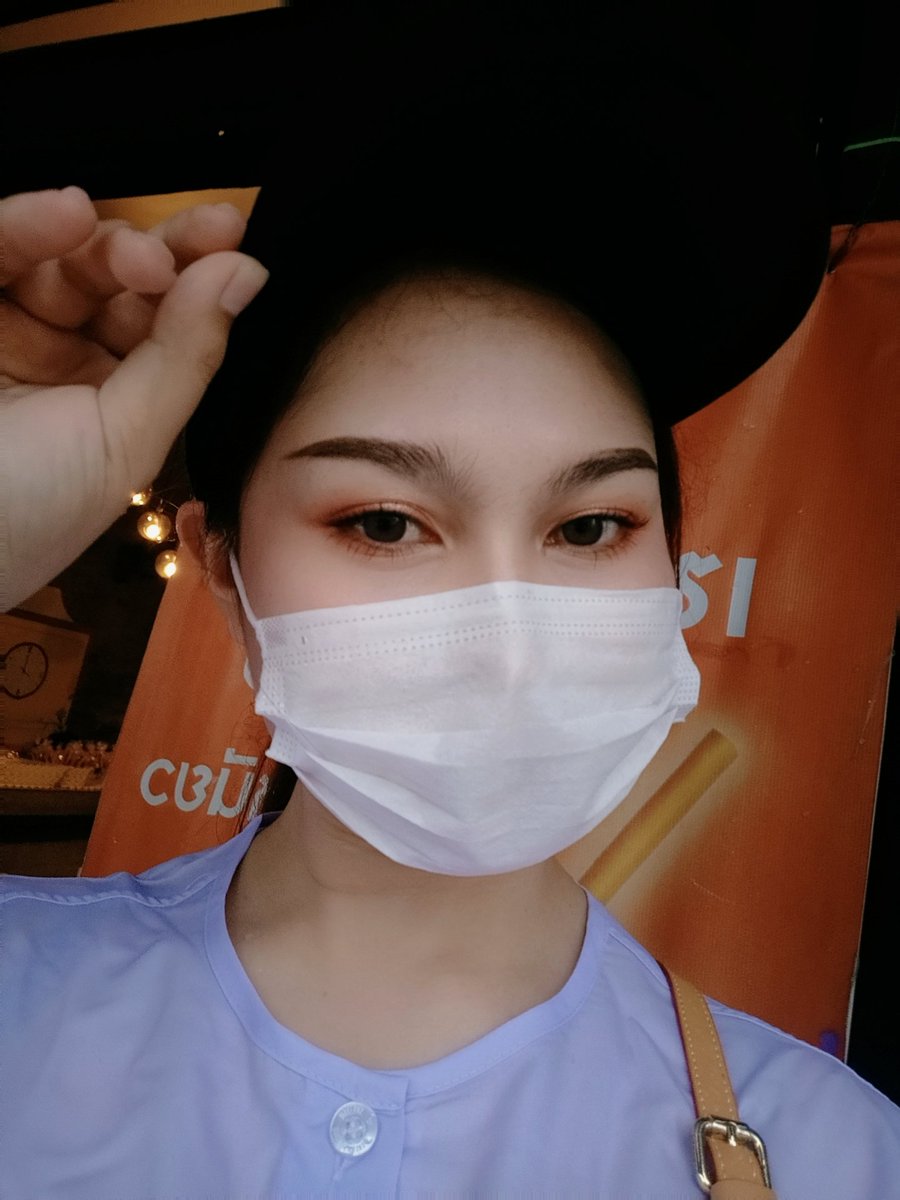 OillyOil28's tweet photo. กินเจค่ะ ไม่ได้กินเพ เหอะๆ😋😋🤭🤭
#คนโสดภูเก็ต #ภูเก็ต #fwb https://t.co/W7wzZVuK4x