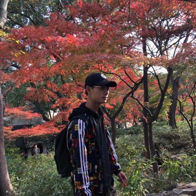 Leon35114406's tweet photo. #新头像 https://t.co/kHSrzVIoJH
