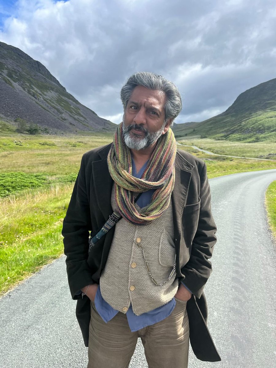 'Galwad' tonight!! <a href="/SkyArts/">Sky Arts Awards</a> 8pm
@MadasBirdsFilms #blessed