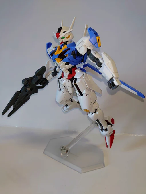ガンダム楽しみの舞いルブリスは色赤にしてみた 