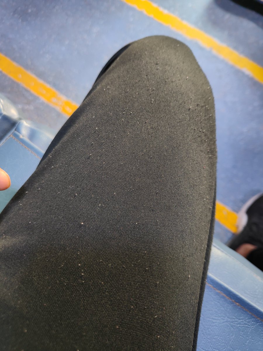 cool_visionary's tweet photo. @hrxbrand I bought a hrx trouser from @myntra .But very much disappointing as bubbles comes on trousers. I am a big fan of hritik roshan but very much disappointed. https://t.co/NzYrP9X5pA