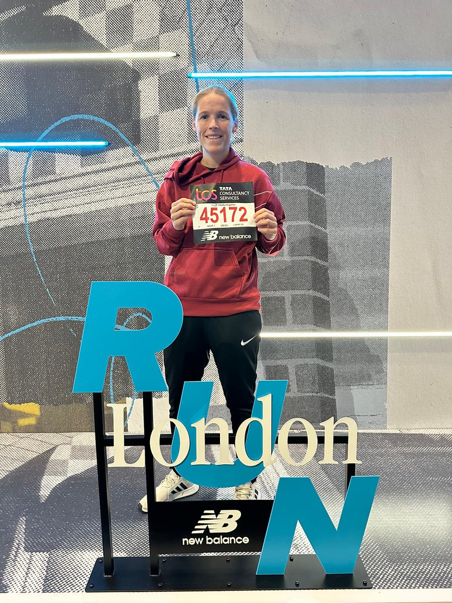MaidmentRachel's tweet photo. I could not be prouder of @maidment11 today running the @LondonMarathon. She has worked so hard for this and is showing our boys that you can achieve your dreams. 
If you want to follow her download the London marathon app and pop in her number https://t.co/gqrfTSBXVa