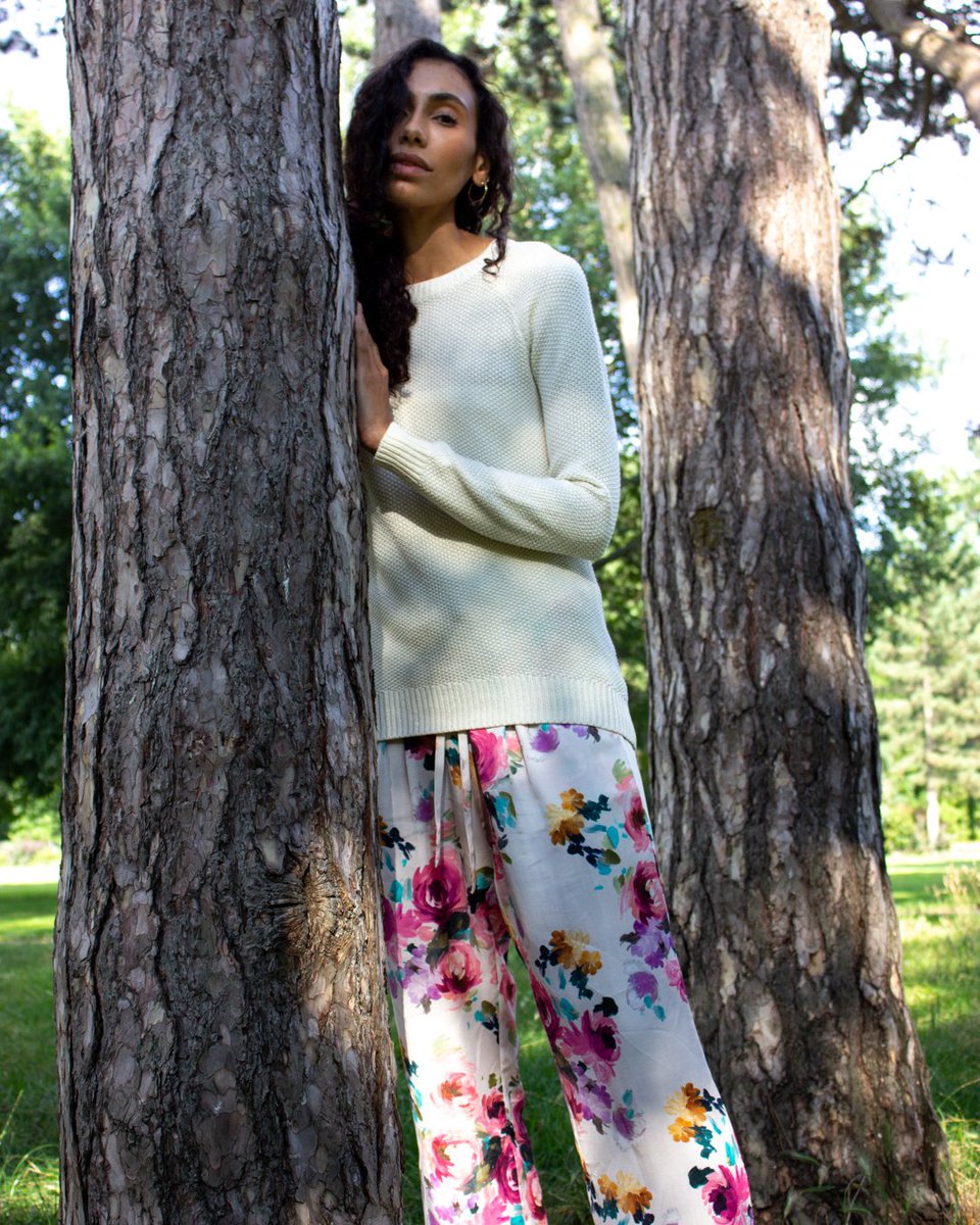 We're bringing colour this Autumn with our beautiful timeless prints.
#orchardmoon #nightwearasdaywear #luxuryfashion #sustainableluxury #veganluxury not #silkpyjamas #supportsmallbusiness #shopsmall #londonbrands