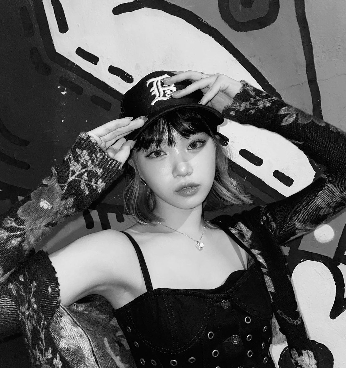 lesserafimpics_'s tweet photo. chaewon instagram update https://t.co/KTtyI3s5i5
