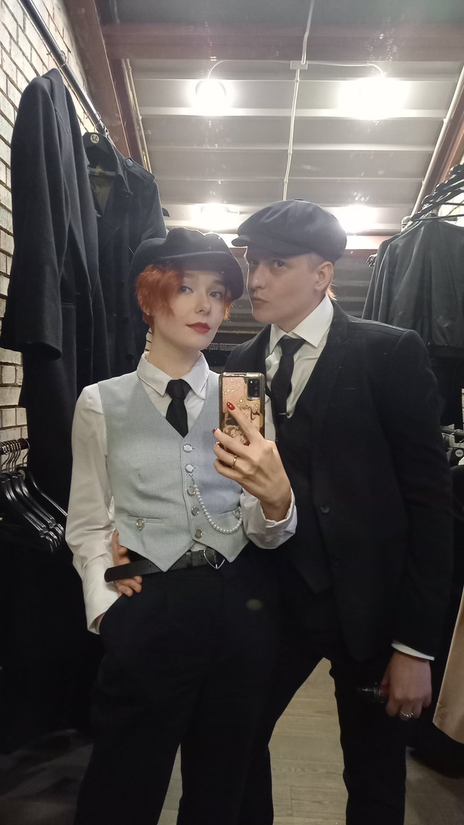 VicontD's tweet photo. С днем рождения, моё солнце @AstarothCrafts 🖤 https://t.co/i5lyOghWub