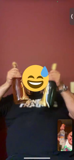 My homeboy just FaceTimed me with this girl Layed out on his bed lol his sitting in the chair talkin<a href="/tag/howitstartedvshowitsgoing"class="tags"><span>#howitstartedvshowitsgoing</span></a><a href="/tag/thenandnowchallenge"class="tags"><span>#thenandnowchallenge</span></a>