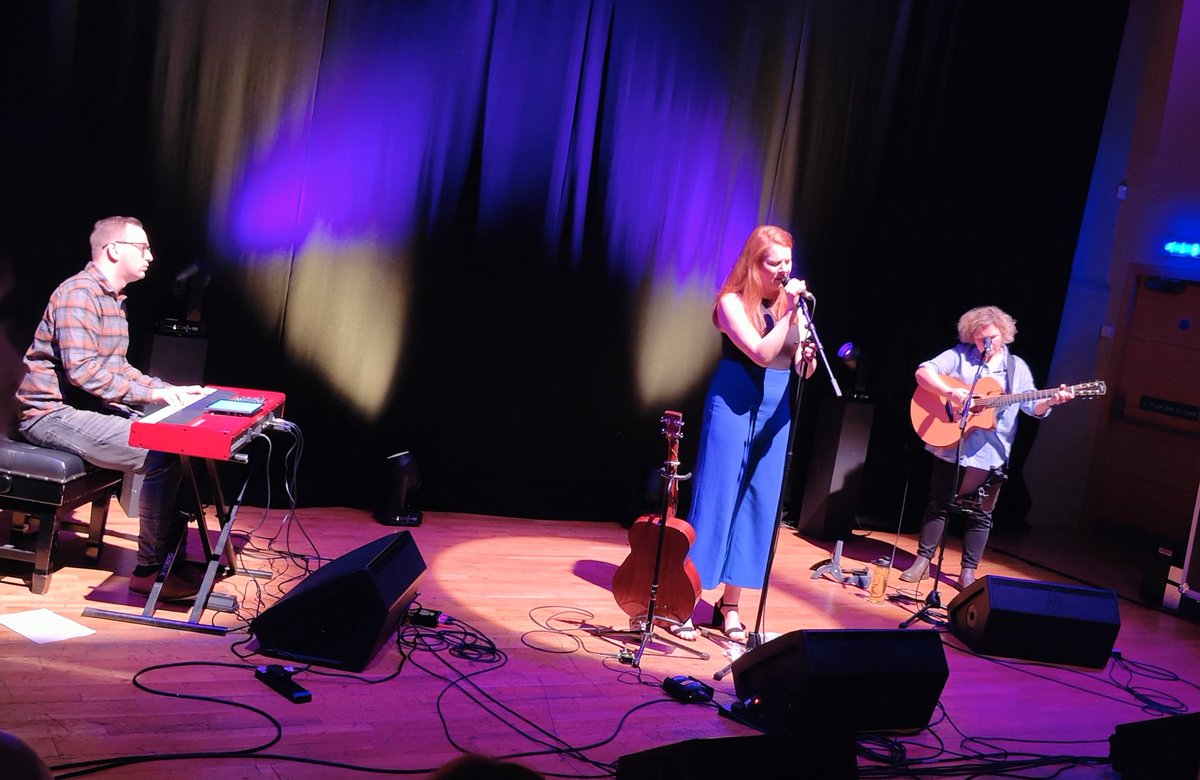 MFAWBS's tweet photo. Stunning set from @hannahrarity at the @Tolbooth in Stirling last night. Incredible voice and such moving songs from 'To Have You Near' album. Accompanied by the talented @abmassie from @BlazinFiddles and @johnlowriemusic - brilliant evening! 'Im not going anywhere' is gorgeous. https://t.co/BeYO4gX0x4