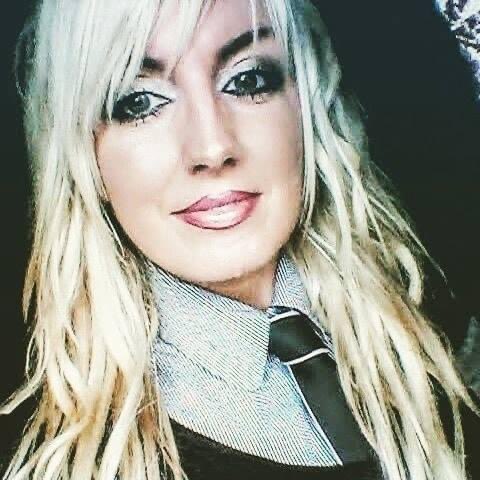 davidmcgerty's tweet photo. Congratulations to my #songwriting #singer sister Tania who was the highest new entry on this week’s CBUK airplay chart at #22 with our song “Until the World stops turning” 👏🌎👏 #newsingle #songwriters #charthit #Airplay #radioplay #jamesbond #soundtrack #filmtheme #filmscore https://t.co/A6bn22Evho