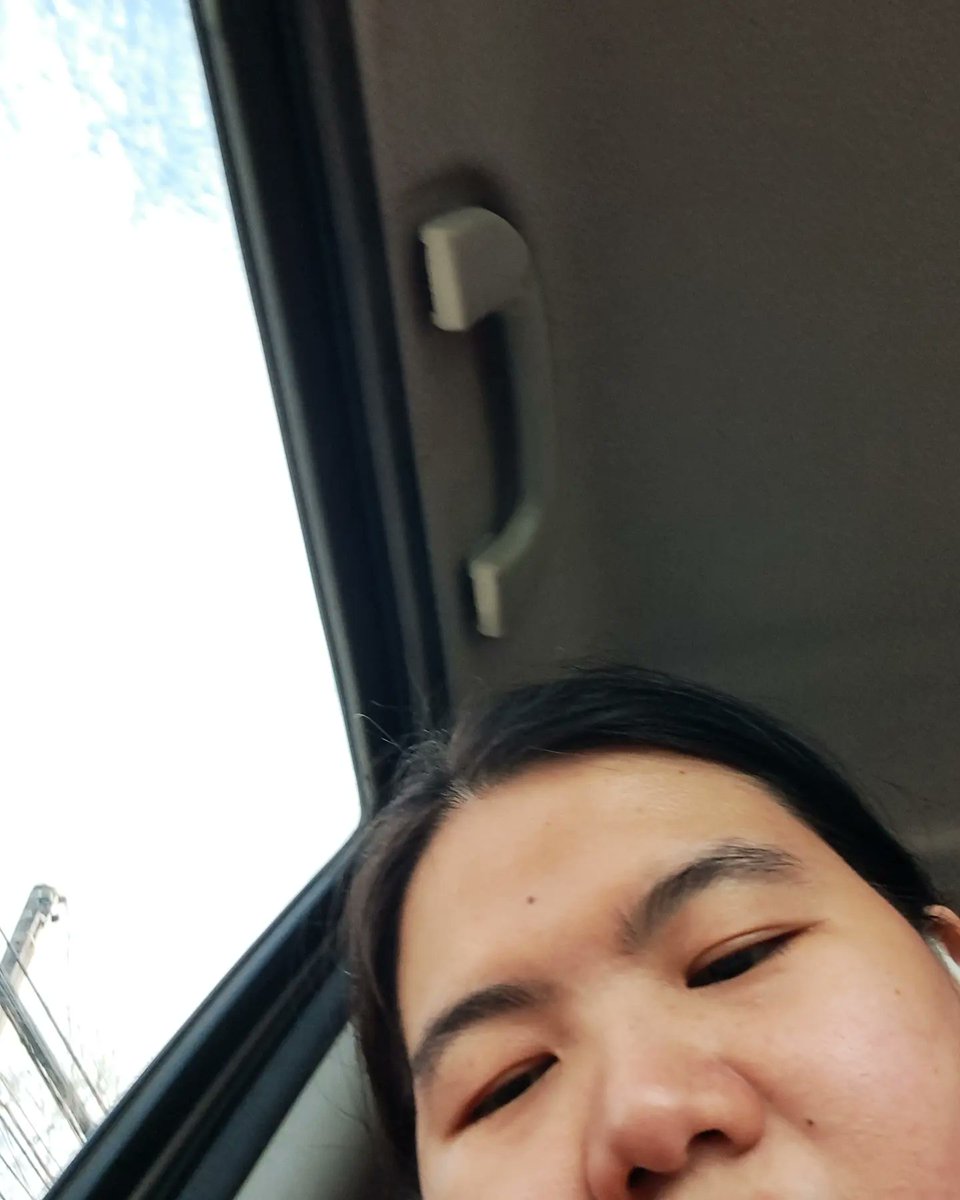 xandz34's tweet photo. Bonding Vibes... ๐ ๐ท ๐ ๐
P.s. Make sure your pets are vaccinated for prevention ๐
#selfie #selfiewithdog #dog #dogs #dogselfie #doginfluencer #vaccination #vaccinated #maskselfie #veterinarian
๐ท (2 photos) https://t.co/a5ULpp6GWI