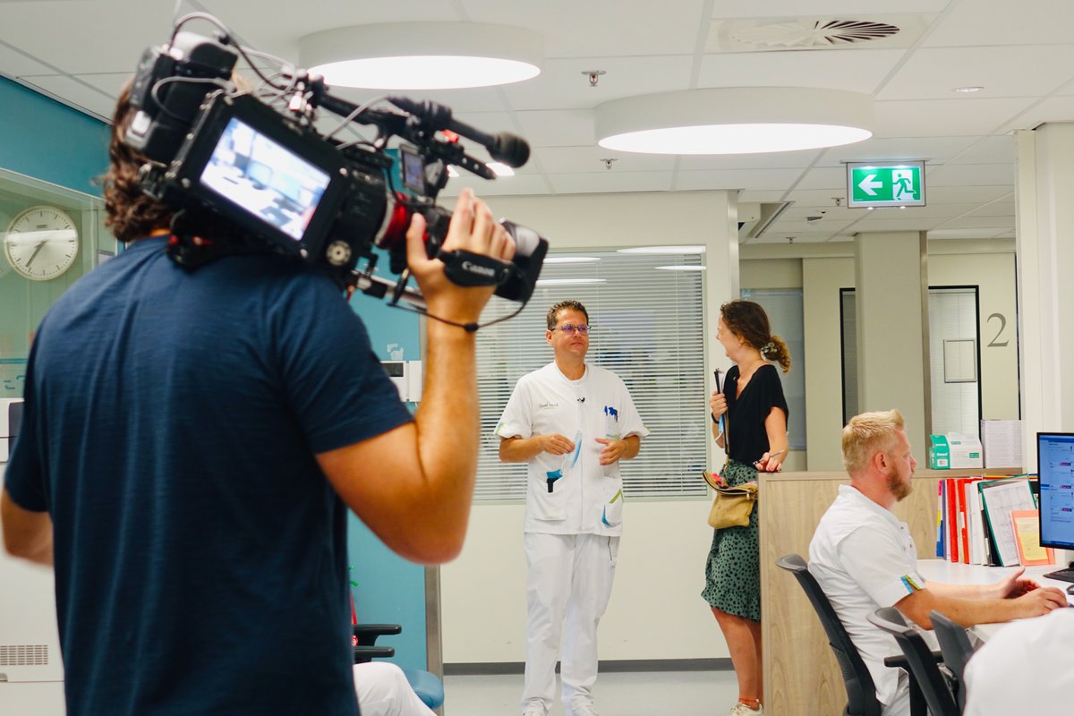 Vanmiddag om 14.00 uur is #muziekaanbed in <a href="/ijssellandzhs/">IJssellandZiekenhuis</a> te zien in het programma 'Dit is Holland' Mooie aftrap van 12,5 jaar #muziekaanbed muziekaanbed.nl #zorg #livemuziek