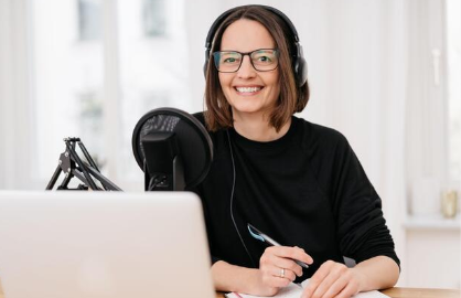 ruposhamin's tweet photo. Podcast Writing! Find podcast experts to write a compelling story or to engage your audience with show notes! https://t.co/FSX8OmW9gs
#PodcastAndChill #podcastwriter #podcastwriting #podcaster #WritingCommnunity #StreamingNow #podcastcontent #Writers #podcastshownotes https://t.co/MQWtVPNUKl