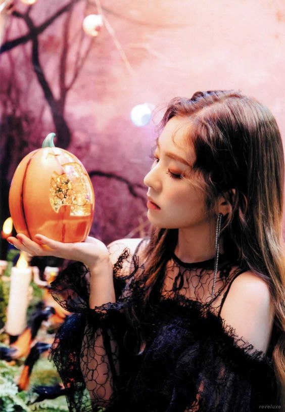 picsofirene's tweet photo. let's remember this iconic era https://t.co/46KRVblxhQ