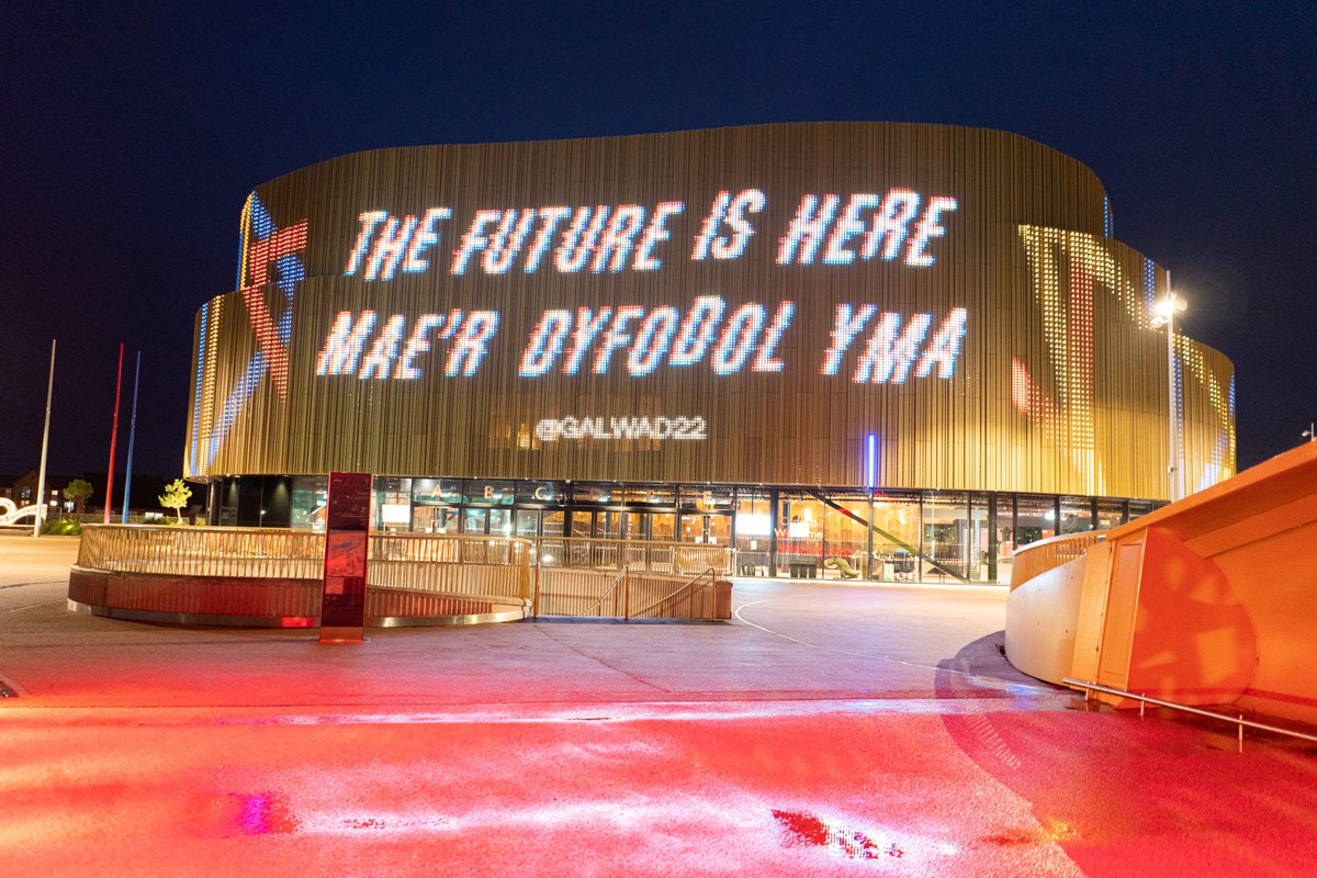 I've got great news, Sky Arts are going to help me spread the word. They will broadcast this week's events this Sunday from 4.30pm, giving you the chance to catch up, and watch live as Efa reaches the end of her journey. <a href="/skytv/">Sky TV</a>