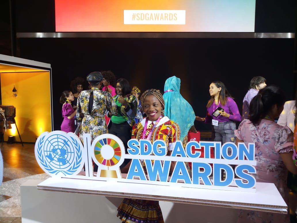 Chizoba_Nzeakor's tweet photo. According to the Director @SDGaction Marina Ponti, Sustainable solutions are only possible when minds are connected.
Had an amazing time at the United Nations SDG Awards Ceremony in Bonn, Germany.
#flipthescript @IYCM @UNFCCC @ZobaAdvisory #climateacton @COP27P https://t.co/6NIeP8bBrI