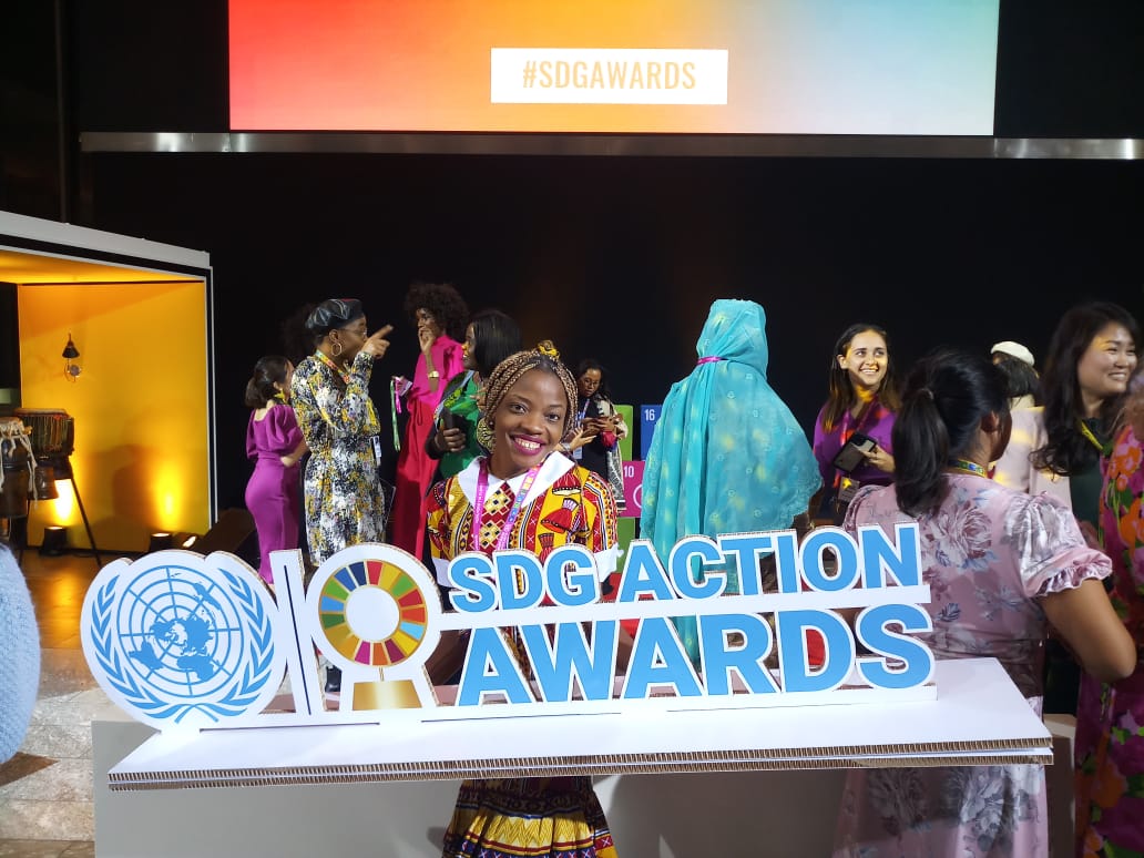 Chizoba_Nzeakor's tweet photo. According to the Director @SDGaction Marina Ponti, Sustainable solutions are only possible when minds are connected.
Had an amazing time at the United Nations SDG Awards Ceremony in Bonn, Germany.
#flipthescript @IYCM @UNFCCC @ZobaAdvisory #climateacton @COP27P https://t.co/6NIeP8bBrI