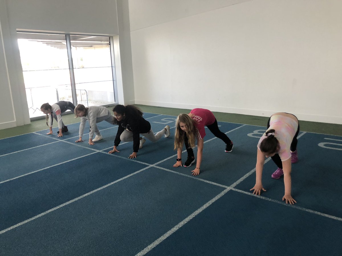 RADevSchool's tweet photo. Some of our Young Leaders from @RiverbankSchoo2 went to the Sports Village for fun activities on the running track &amp; the football pitch.We headed to Pittodrie for @AberdeenFC V @KilmarnockFC They all had a great time and was delighted to see the Dons get a win 4-1 ⚽️⚽️⚽️⚽️ https://t.co/2ur6BwQrPM