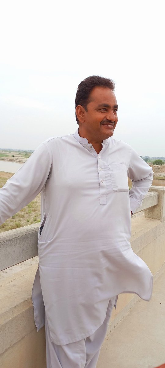 Mahnoorliaqat8's tweet photo. #justiceforliaquatali 
کوئی بات نہیں یہاں نہیں تو اللہ کی عدالت تو ہے نا یہاں انصاف نہیں توادھر تو ہو گا انصاف انشاء اللہ 
@RpoSahiwal @ImranKhanPTI @PTIofficial @ImranRiazKhan @MuradSaeedPTI @Ali_MuhammadPTI https://t.co/hRqbtzvimg