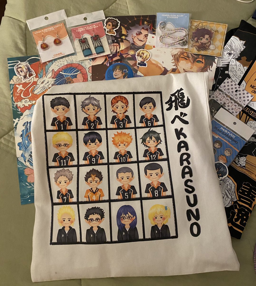 olipuff's tweet photo. the haul! from @cornepu @sayrenka @isabiph @aeon_ix @kimidilois @vtae_min and other artists i unfortunately can't remember/cant find on twt 😭 wallet is for sure empty but its okay coz they've made my little soul so so happy 🥹🧡 https://t.co/UhaZ1FEW8Q