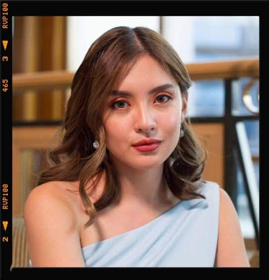 Love is that condition in which the happiness of another person is essential to your own.

ARRA SAN AGUSTIN
#HappyToGetHerShelly
ArraSanAgustin As Shelly

ARRA ON TBATS