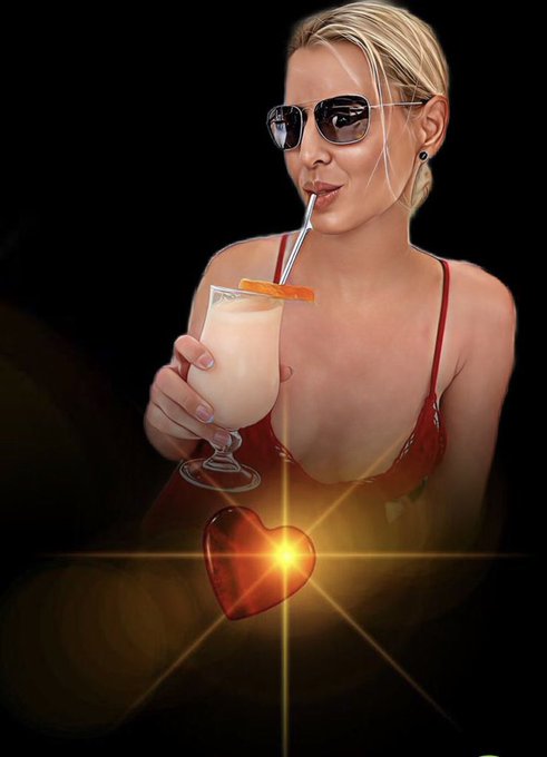 Today I fell like this. https://t.co/542hIwukI8 https://t.co/i20DFUNvLs<a href="/tag/mydadshotgirlfriend"class="tags"><span>#mydadshotgirlfriend</span></a>