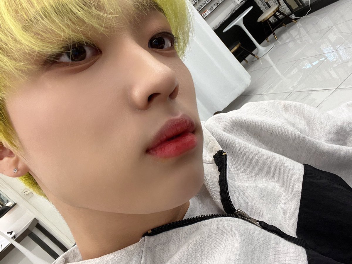 TheKingDom_GF's tweet photo. [ARTHUR👑]

킹메 사랑해

#KINGDOM #킹덤 #ARTHUR #아서 https://t.co/8FVtiWHAty