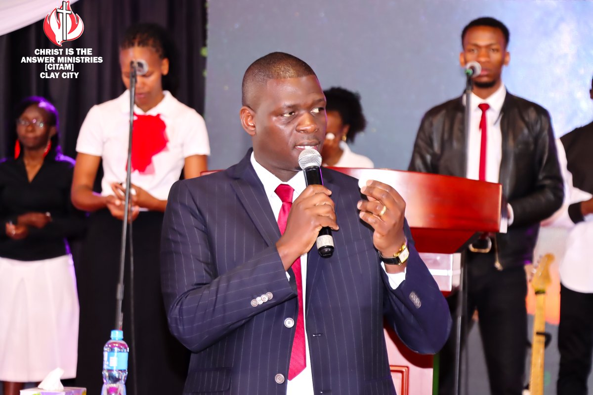 CitamClay's tweet photo. For I received from the Lord what I also passed on to you: The Lord Jesus, on the night he was betrayed, took bread, and when he had given thanks, he broke it and said, “This is my body, which is for you; do this in remembrance of me.”
#CITAMCC #Holycommunion #Familyservice https://t.co/Q6BDFQAJbO