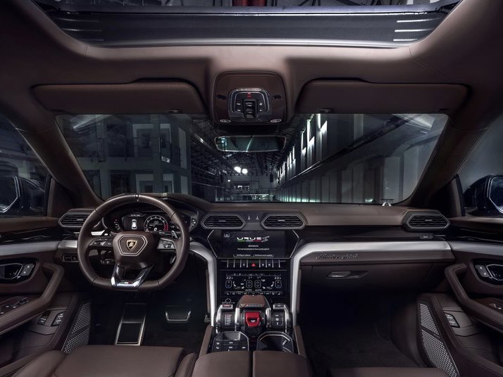 newotomobil's tweet photo. New Lamborghini Urus S...
#lamborghini #urus
#lamborghiniurus 
#lamborghiniuruss 
#urusperformante 
#uruss #surus 
#newlamborghiniurus https://t.co/by8FAC8LwP