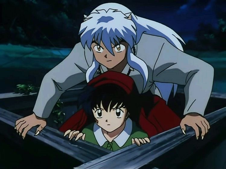 미드텀 짜증나서 꺼내보는 불쥐의 옷 카고메한테 덮어주는 이누야샤 카고메 위험 할 때 덮어주는 거 존설…