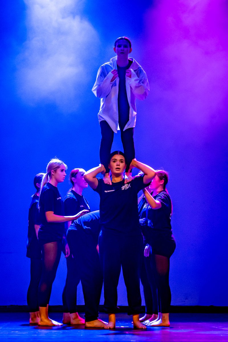 Homegrowndance's tweet photo. Want to be part of a Homegrown Dance Company? Two auditions still to come! This week @hartfordCofE for dance enthusiasts from the  #northwich area. Spread the word! @cheshiredance @TheLowryCAT_NW @leftwichhigh @WeaverhamHighSc @RudheathSenior @SirJohnDeanes #danceforchildren https://t.co/gg7Cnb0yRf