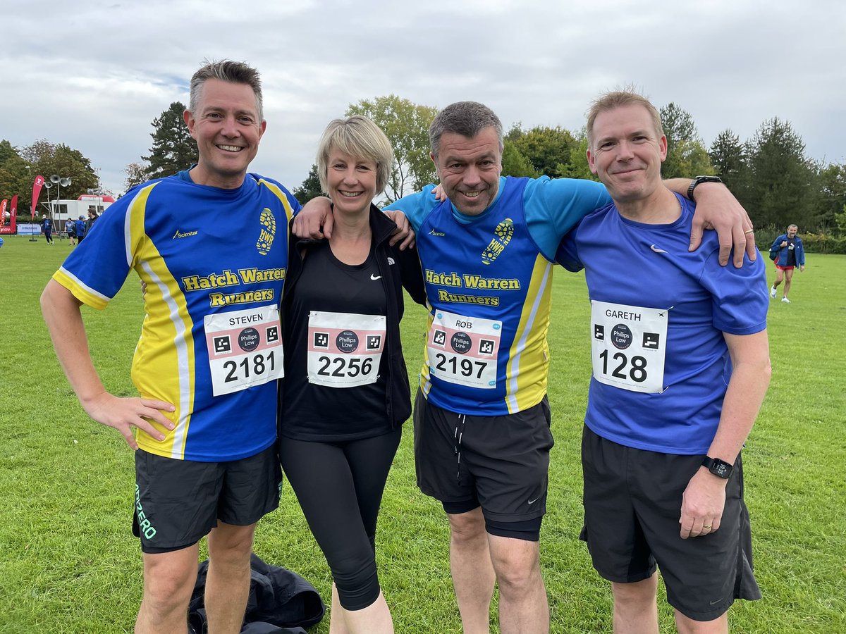 sophie_journo's tweet photo. Members of Hatch Warren Runners are taking part today. Husband and wife Rob, 55, and Sophia Lucas, 51, do the park run each week and today are running the 10k. They are with Steve Stubbings and Gareth Morgan ahead of the race #basingstokehalf https://t.co/GICZf8O5jW