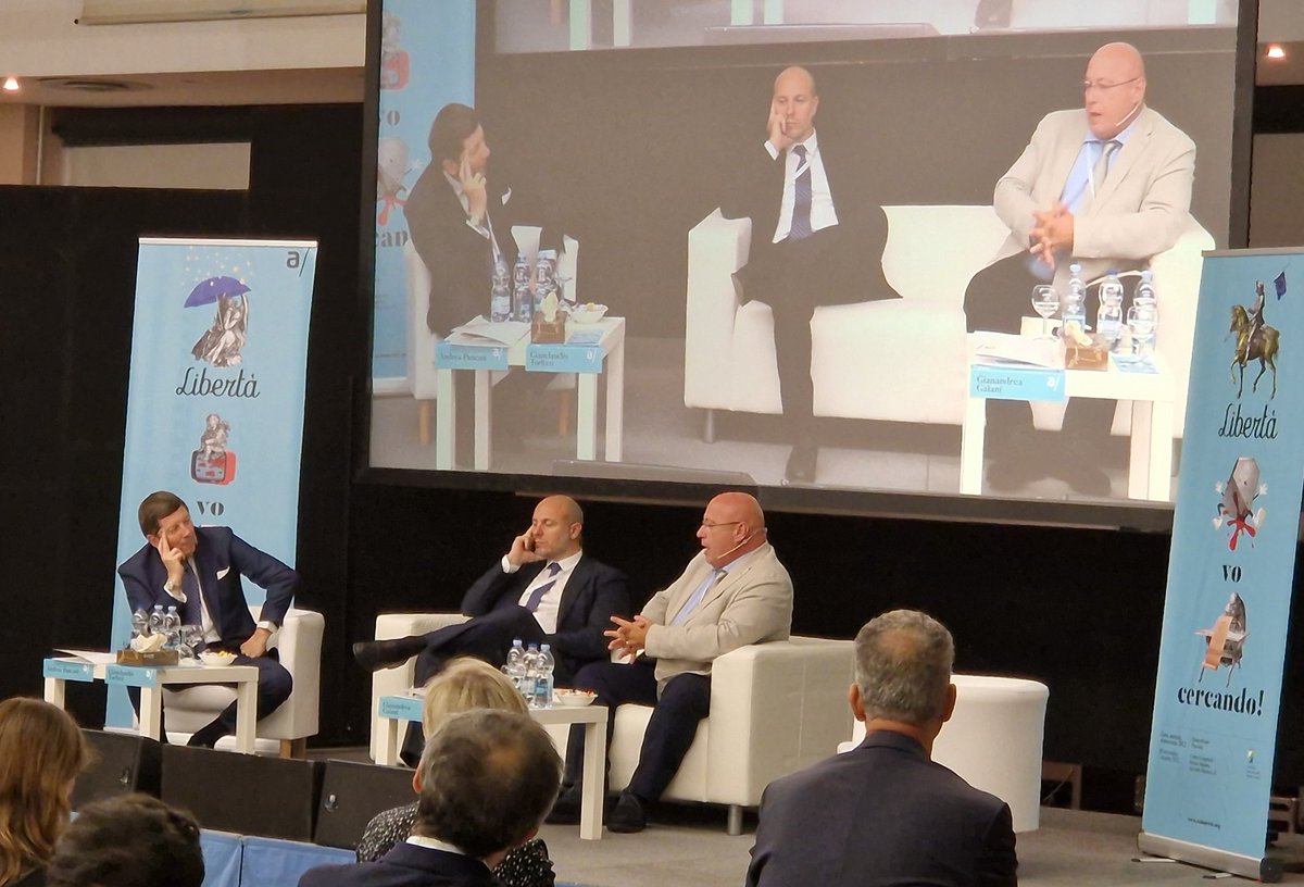 triolo_antonio's tweet photo. "Questa guerra ha già uno sconfitto, senza un morto e senza una battaglia l'Europa l'ha già persa".
Al #goofy11 @GianandreaGaian e @TCommodity discutono, con @andrea_pancani, di guerra ed energia. Finalmente parlando fatti e di interessi nazionali (nostri e altrui). https://t.co/mJQznV2bLT