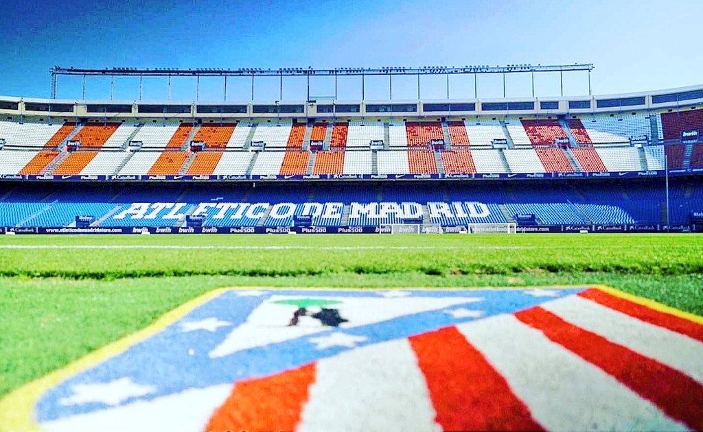 FA82Oficial's tweet photo. 56 años de leyenda inmortal. Siempre estarás en nuestro recuerdo, viejo amigo. ¡ETERNO CALDERÓN! https://t.co/gfAxIYQb2I