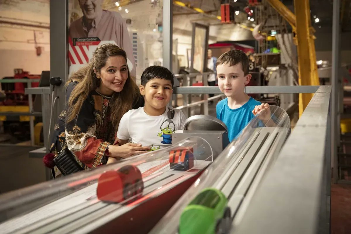 thepostalmuseum's tweet photo. Book now for our next #PostEarly relaxed event on Monday 24 October. The event is co-produced with our partners @AmbitiousAutism and is designed to support autistic and neurodiverse people to enjoy the museum when its quieter. Learn more ๐ https://t.co/hZU8xvdEbS https://t.co/H1VUrDrHx8