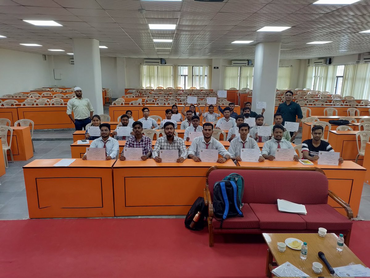 mtaIndia_'s tweet photo. Congratulations to all the students of #UTER #Roorkee who have achieved their goal in MTA India and got the certifications. We are proud of you. Wishing you all never-ending success in your life.
#mtaindia #students #summer #internship https://t.co/4GJdddpXrx