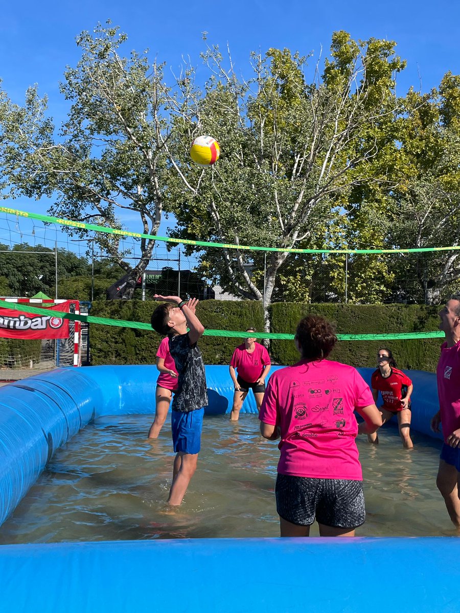 WaterVoley tweet media