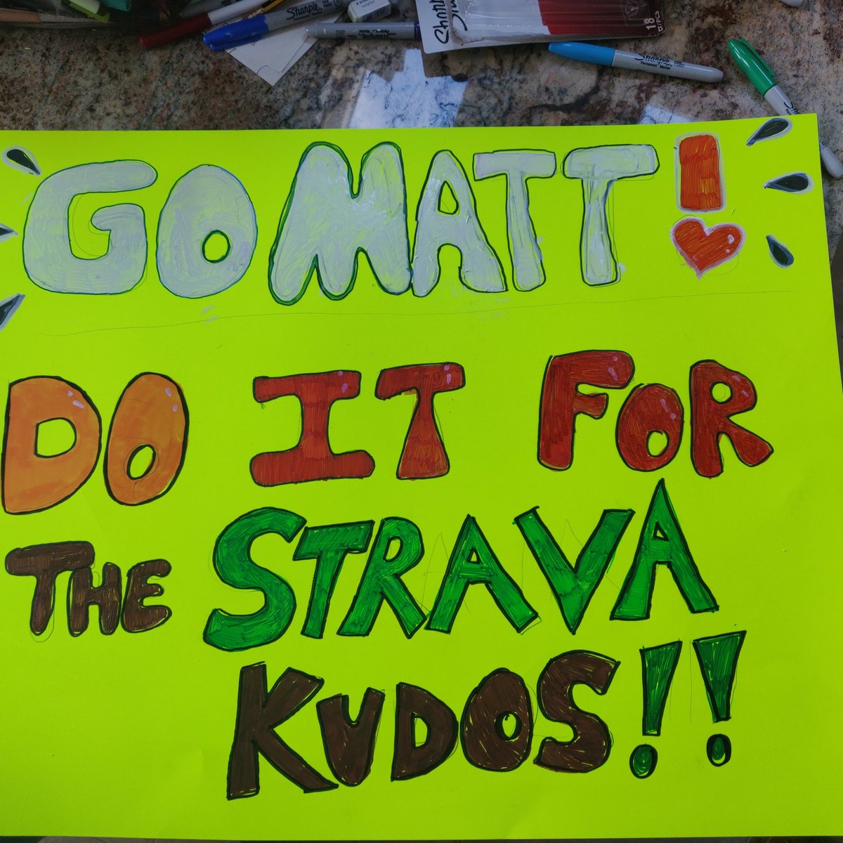 busiest tube I've seen in 2years! #londonmarathon2022