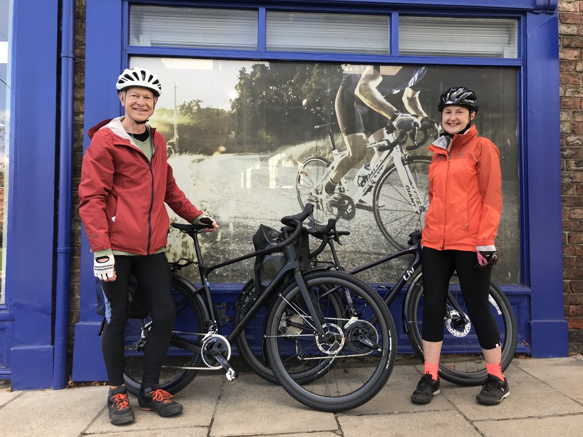 Giant York tweet media