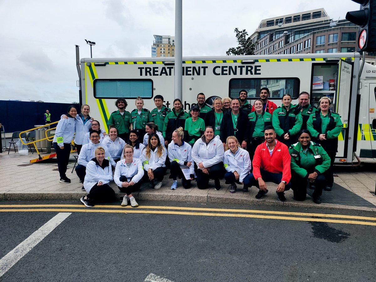 Ricky Vaja (@rickyvaja) on Twitter photo Fantastic organisation as always by <a href="/stjohnambulance/">St John Ambulance England</a> great to see so many volunteers #marathon <a href="/MrGherra/">Amrit Gherra</a> <a href="/SSharmacardio/">Sanjay Sharma</a> <a href="/DrAneilMalhotra/">Prof Aneil Malhotra</a> <a href="/s_gati/">Sabiha Gati</a> <a href="/DrAneilMalhotra/">Prof Aneil Malhotra</a> <a href="/LJRogers_CTS/">Luke J. Rogers</a> <a href="/TheBHF/">British Heart Foundation</a> <a href="/ProfJaneAM/">ProfJane@CardiothoracicPharmacogy</a> Fantastic organisation as always by <a href="/stjohnambulance/">St John Ambulance England</a> great to see so many volunteers #marathon <a href="/MrGherra/">Amrit Gherra</a> <a href="/SSharmacardio/">Sanjay Sharma</a> <a href="/DrAneilMalhotra/">Prof Aneil Malhotra</a> <a href="/s_gati/">Sabiha Gati</a> <a href="/DrAneilMalhotra/">Prof Aneil Malhotra</a> <a href="/LJRogers_CTS/">Luke J. Rogers</a> <a href="/TheBHF/">British Heart Foundation</a> <a href="/ProfJaneAM/">ProfJane@CardiothoracicPharmacogy</a>