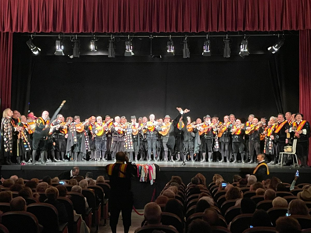 alcles_leon's tweet photo. 😀Gracias a #TunaEspaña y a todo el público asistente por una tarde estupenda de música🎶y solidaridad🧡
#donameduladonavida
#graciasatiyovivo https://t.co/9E9Y97AcXb