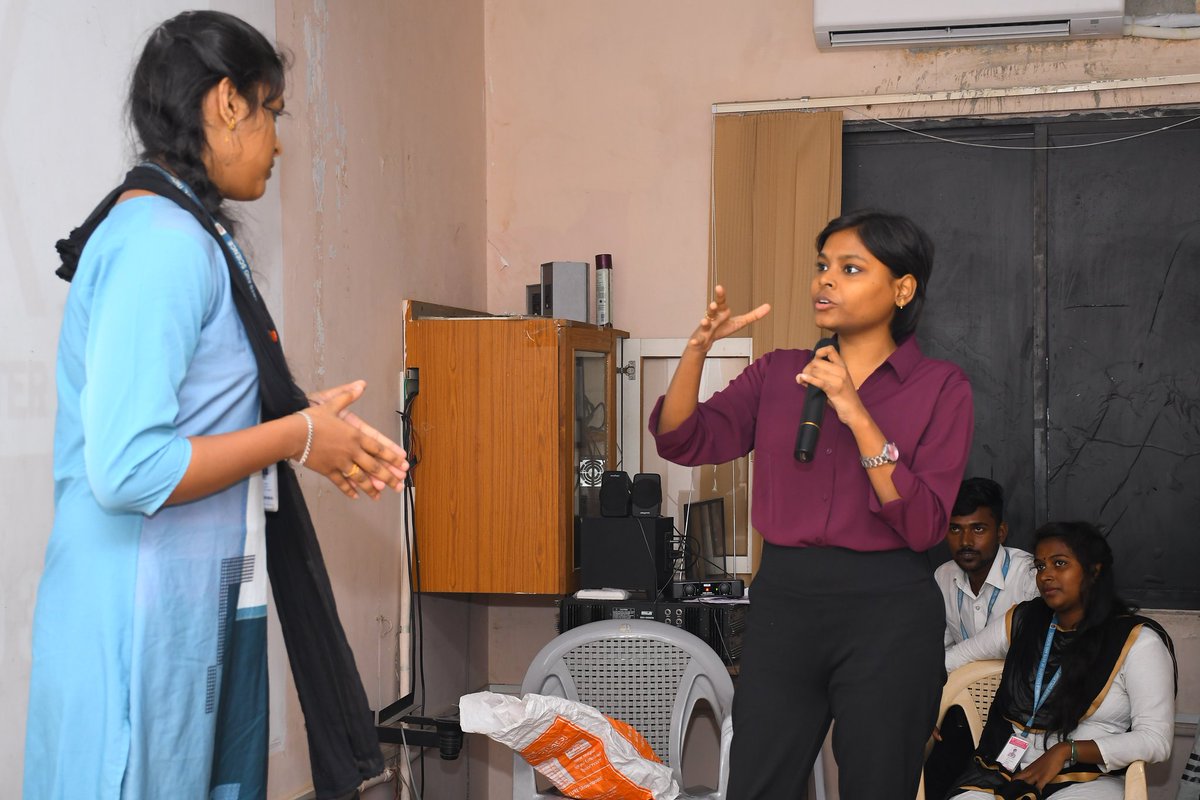 Nss_Stcas107_Ch's tweet photo. NSS Day Celebration | 'Awareness about Safety Live' - Orientation Programme | 30.09.2022 | 11.30 AM to 3 PM

Morethen 120 Volunteers participated

@NssUnom @NSSIndia @NSSChennai @NSSCHENNAI1 https://t.co/dQ0NPRqpZb